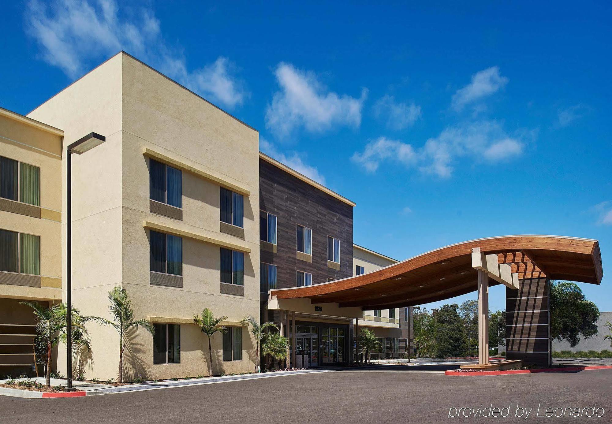 Fairfield Inn & Suites By Marriott San Diego Carlsbad Exterior photo