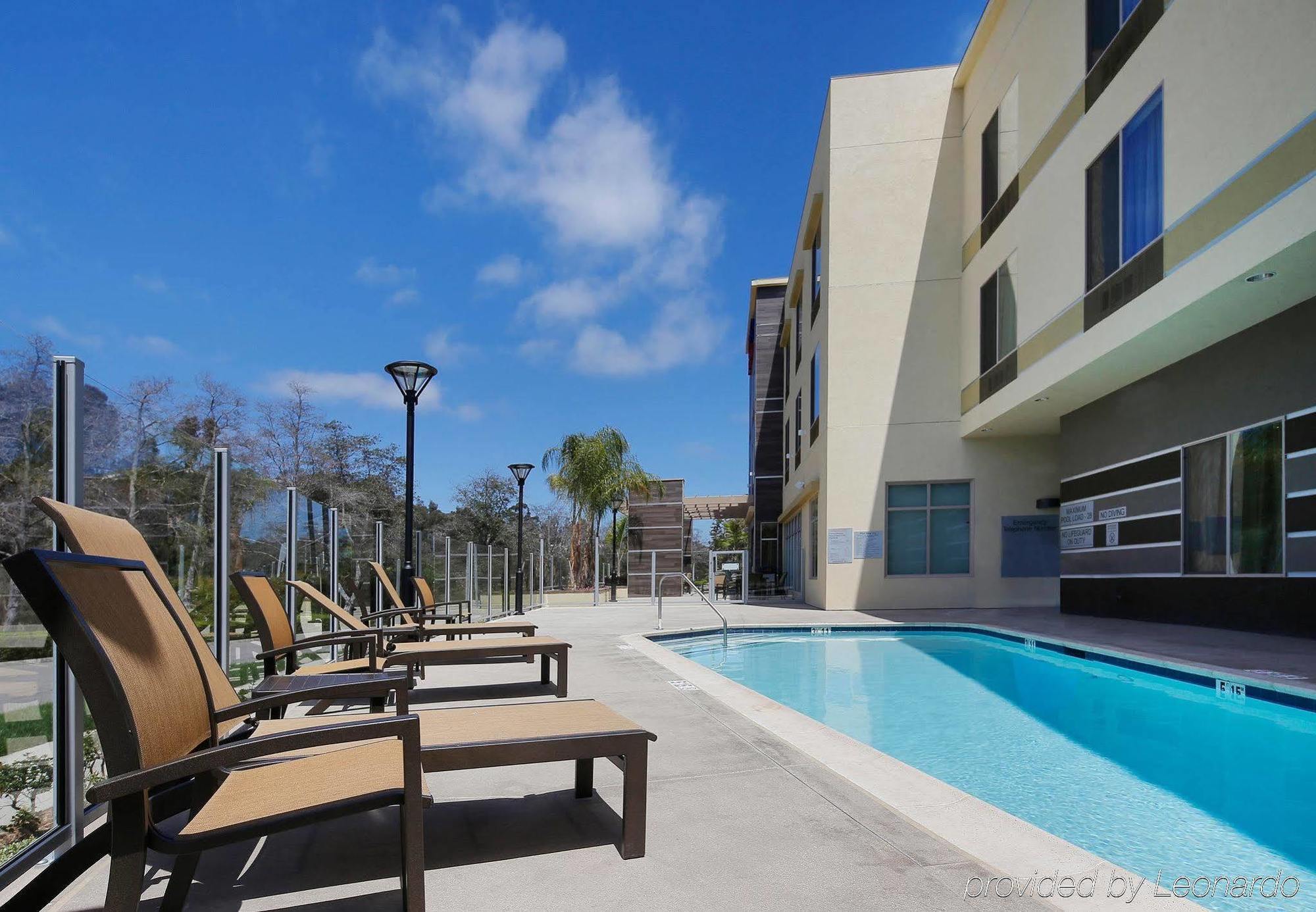 Fairfield Inn & Suites By Marriott San Diego Carlsbad Exterior photo